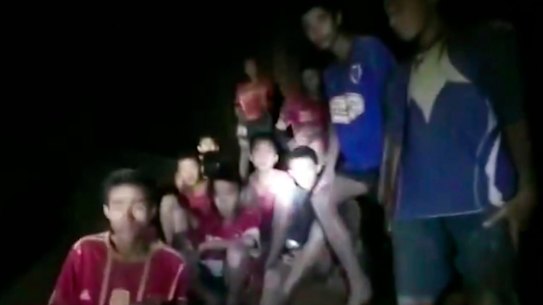 Forecast of heavy rain could complicate Thai cave rescue