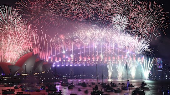 North Sydney pool has a view of the  fireworks on the Sydney Harbour Bridge. 