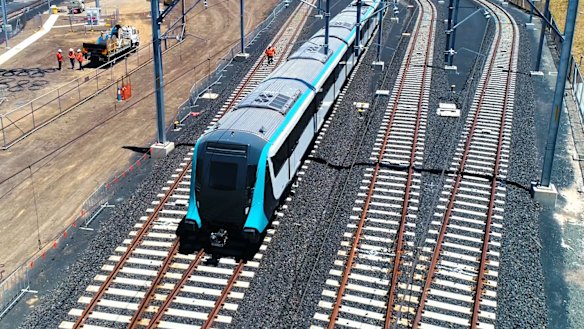 A 13-kilometre stretch of the Bankstown line will be converted to carry driverless metro trains. 