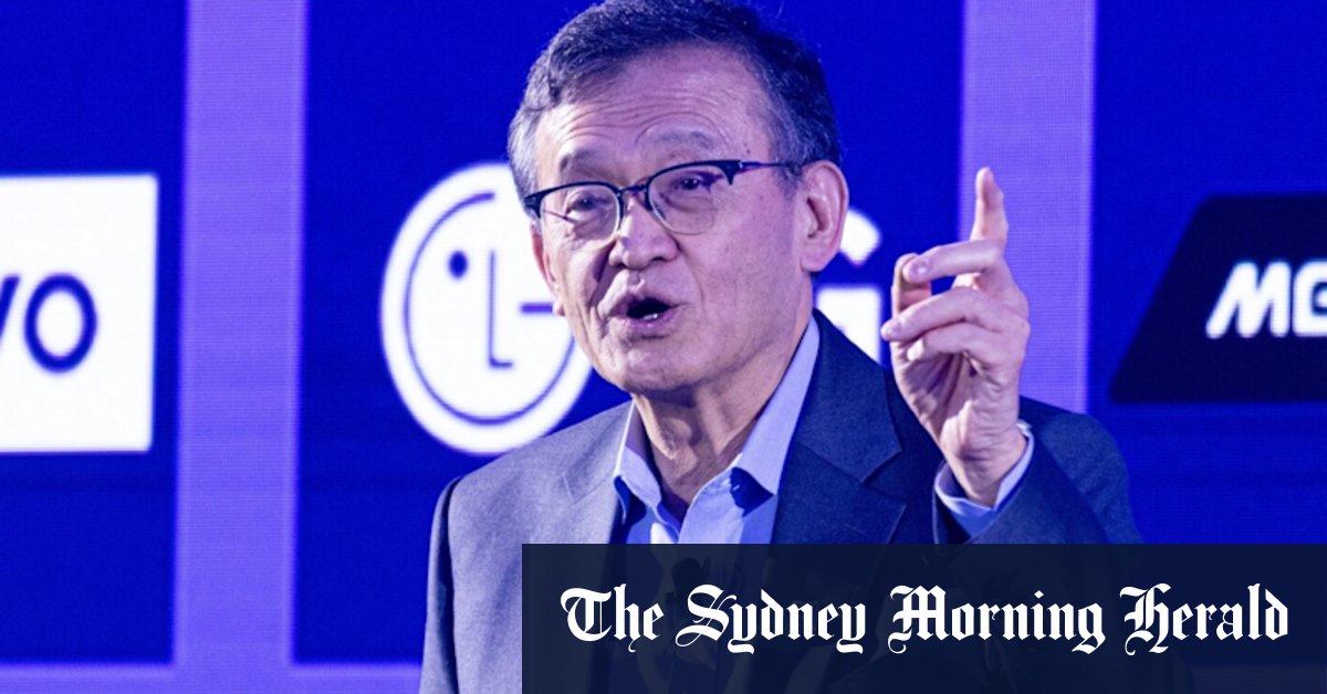 ‘Highly CONFLICTED’: Trump sparks fall that wipes away billions as he pushes for CEO to resign