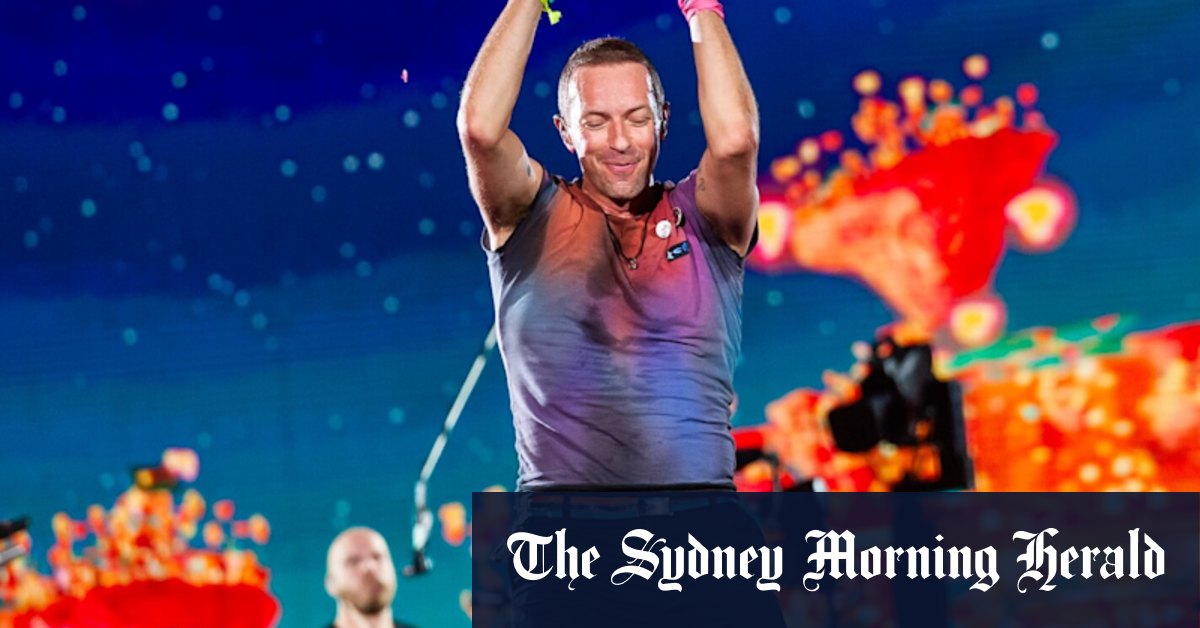 Life in technicolour: Sparks fly as Coldplay delivers electric Perth performance - Vimarsana News