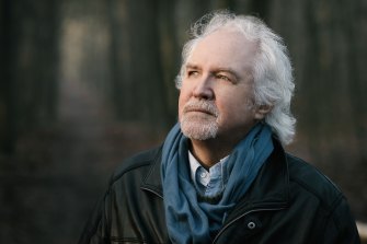 Mahler maestro Donald Runnicles conducts the SSO.