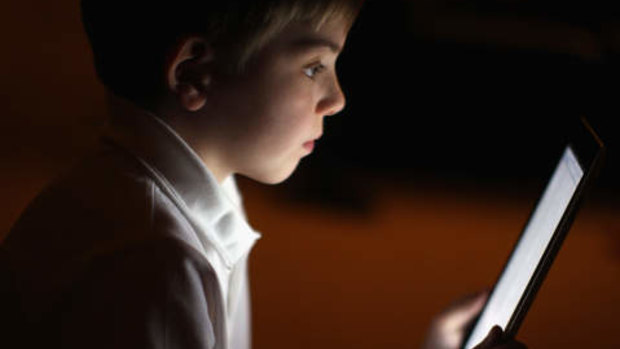 Australian parents, teachers and researchers speak up about the introduction of Facebook app Messenger Kids. 