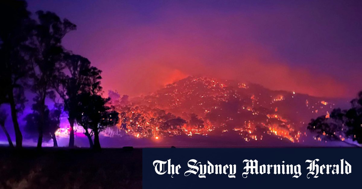 Flowerdale fire: CFA confident it will get blaze under control - Vimarsana News