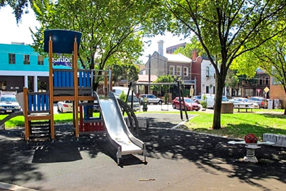 A view of Cambridge Street Reserve in Collingwood before it was redesigned. 
