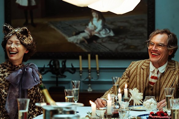 Tilda Swinton and Michael Shannon star in The End.