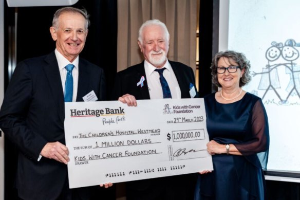 Kids with Cancer Foundation founder Peter Bodman (centre) and representatives of the hospital.