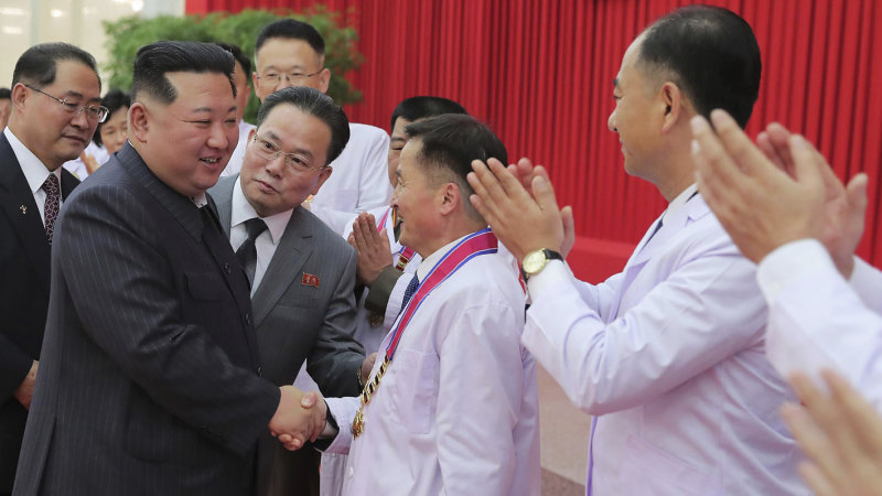 Coronavirus: Kim Jong-un "ateş" geçirdi, ancak Kuzey Kore COVID'yi ortadan kaldırdı: kız kardeş Kim Yo-jong