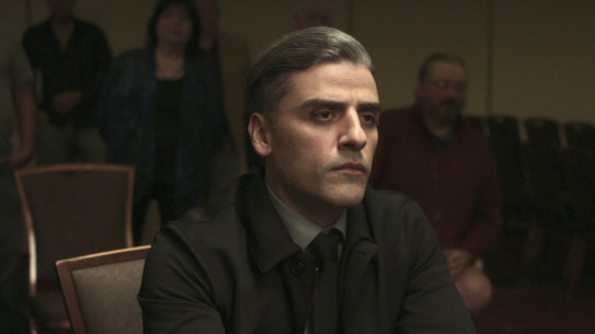  Oscar Isaac plays a war veteran turned professional poker player in The Card Counter.
