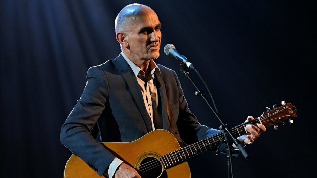 Paul Kelly continues awards dominance with song of the year APRA win