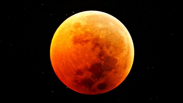 A "blood moon" will be able to be seen in WA skies from about 3.30am on Saturday.