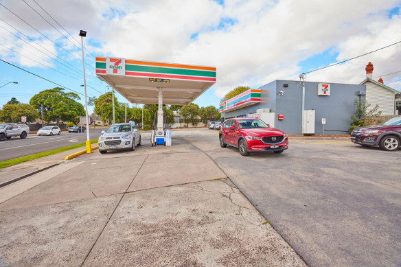 Retail trust powerhouses and private investors are building service station property holdings that provide inflation-busting earnings increases.