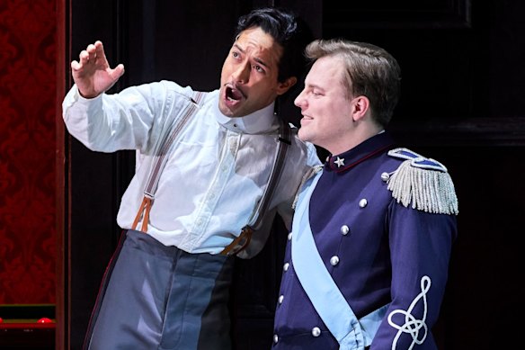 Manu as Ferrando and Nathan Lay as Guglielmo in Opera Australia's 2024 production of Mozart's Cosi fan tutte.