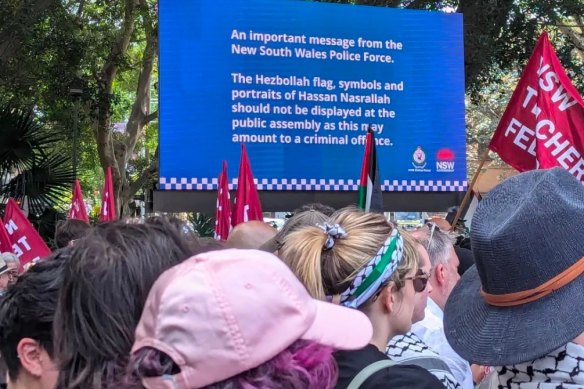 An LED warning screen was erected at a Palestine rally on October 13, 2024.