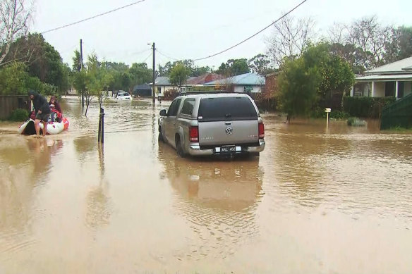 Emergency services have urged residents who live and work near Traralgon Creek in Gippsland, in Victoria’s east, to leave and travel to a safe location.