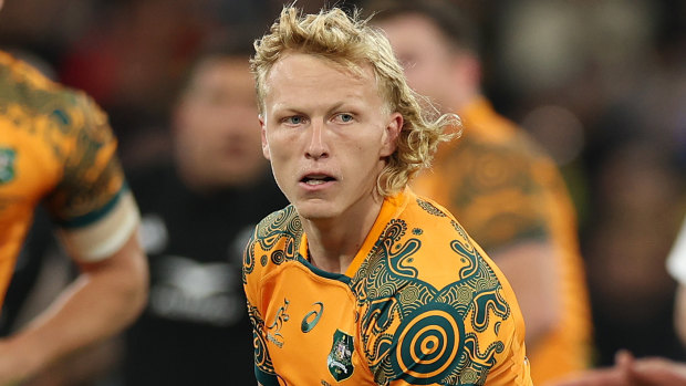 Another Wallabies star eyes code switch after NRL talks