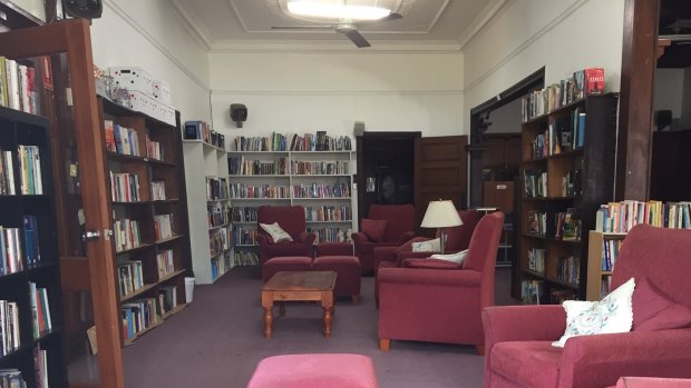 Braille House is opening a second-hand bookshop for blind, low vision and sighted people in Brisbane's south after a much-loved book store in the Annerley community closed down.