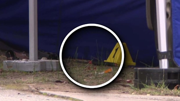 Hunt for 'armed' man who stabbed his sister and cousin in Melbourne