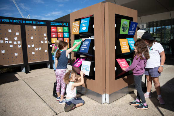 Queensland Chief Scientist Hugh Possingham says this weekend’s Sustainability and Science showcase will show a range of ways to live more sustainably.