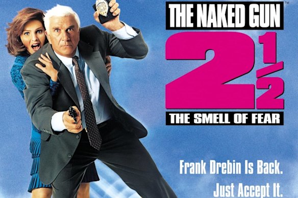 O título da sequência de Naked Gun é tão ridículo quanto o próprio filme.
