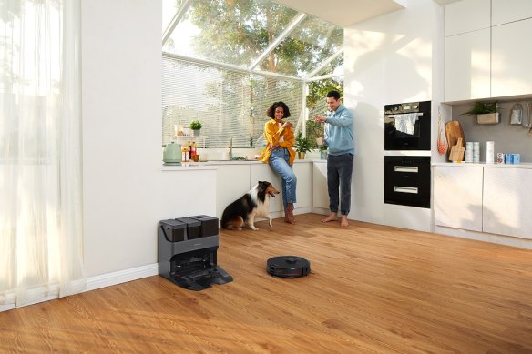 Robot shop house shoes
