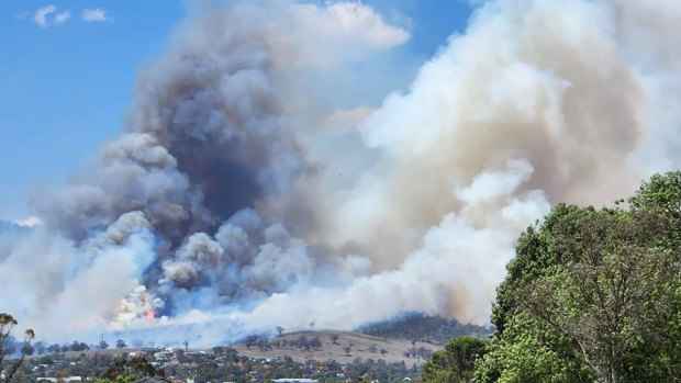 Relief for Hunter Valley town as bushfire downgraded