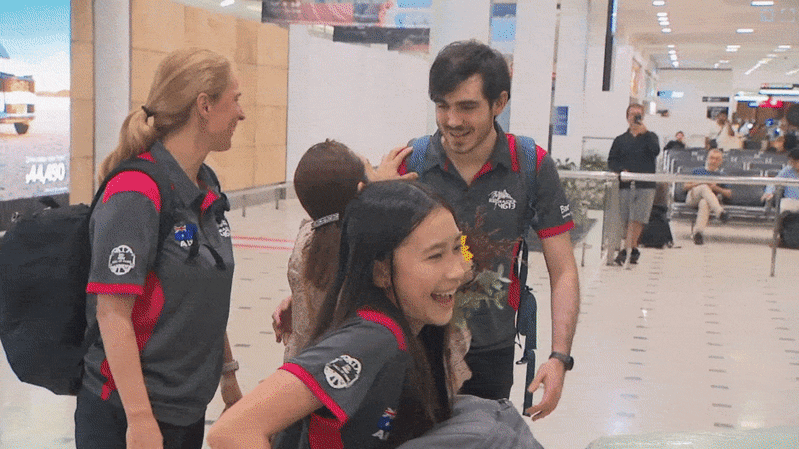 Stranded Australians arrive home after ‘traumatic’ waiting game in Middle East war zone