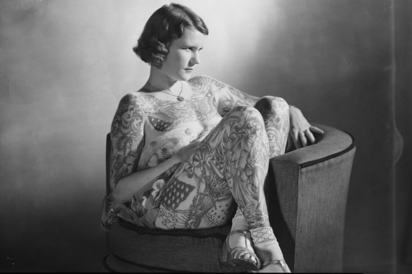 Betty Broadbent was featured in a Pix magazine spread about tattoos in 1938. She was believed to have been be a sideshow artist from the US who visited Australia. 