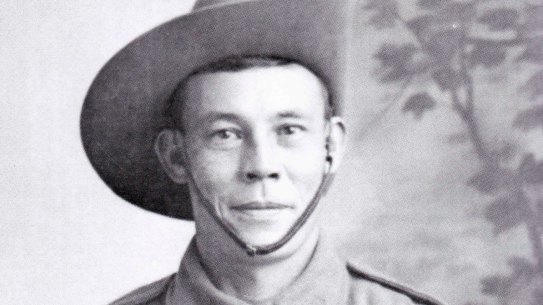 Chinese Gallipoli sniper, Billy Sing, one of the few ethnic Chinese permitted to serve with Australian troops during World War One.