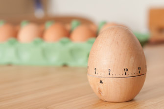 The so-called “egg-timer” test is being promoted as being able to predict future fertility for women who are not experiencing infertility.