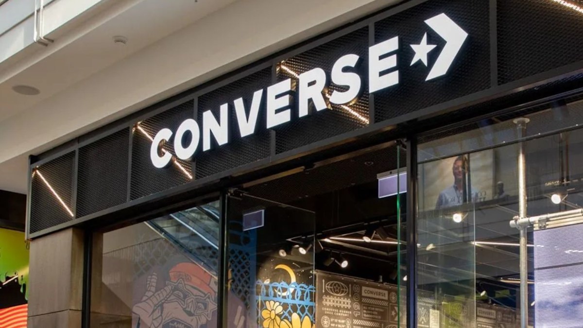 Converse Retire Une Campagne Publicitaire Après Une Polémique Sur Le Racisme