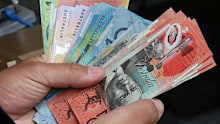 Australians aged 60 to 64 with super hold an average balance of $371,000, new research shows.