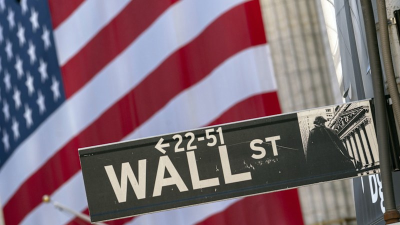US stocks climb as Wall Street gears up for earnings