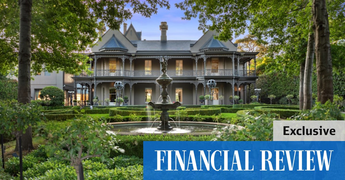 Luxury property: Hawthorn's Avon Court listed for $41 million, ex Crown Chair Helen Coonan sells Woollahra home and Bank of America adviser Craig Carter lists Peppermint Grove home - Vimarsana News