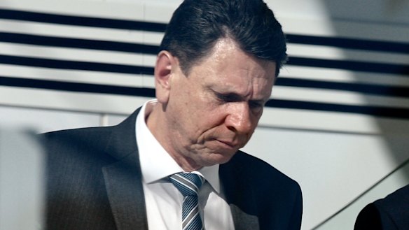 NSW Police Detective Chief Inspector Gus Viera has told an inquest police should have the power to shut events down.