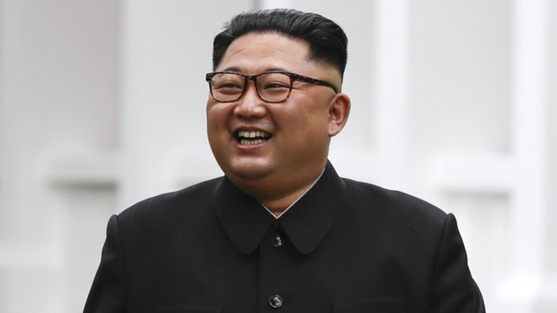 What Kim Jong-un's suit, shoes and hairstyle tell us about him