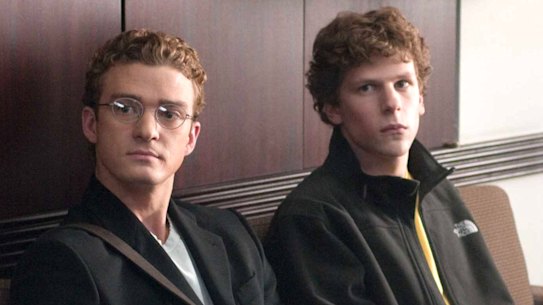 Justin Timberlake as Sean Parker, left, and Jesse Eisenberg as Mark Zuckerberg in The Social Network. 