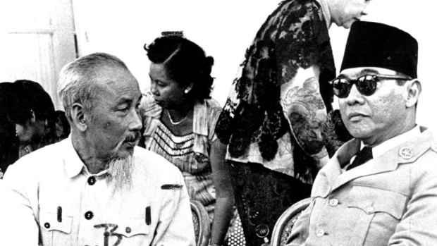 Ho Chi Minh, President of North Vietnam, chats with Indonesian President Sukarno in Indonesia in 1959.