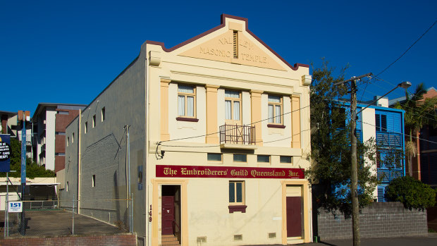 The small yellow building purchased by the Embroiderers' Guild of Queensland in the mid 1980s.