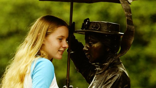 The Mary Poppins statue at its unveiling at Ashfield Park in 2004.