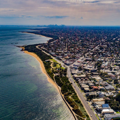 Melbourne house prices surge almost $660 per day, but the market may have peaked