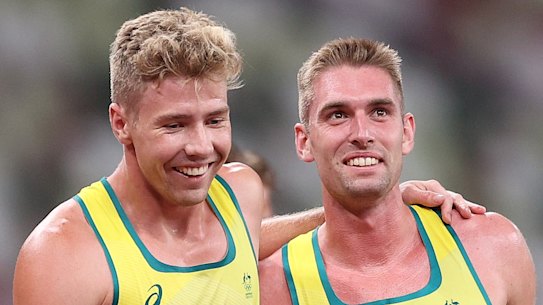 Dubler and Moloney celebrate together after the 1500.