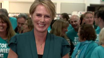 Tim Wilson loses Goldstein to the teal wave as Zoe Daniel goes to Canberra