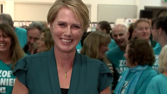 Zoe Daniel in Goldstein.