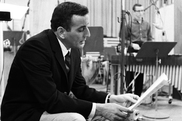 Tony Bennett at a new York recording session in 1961.