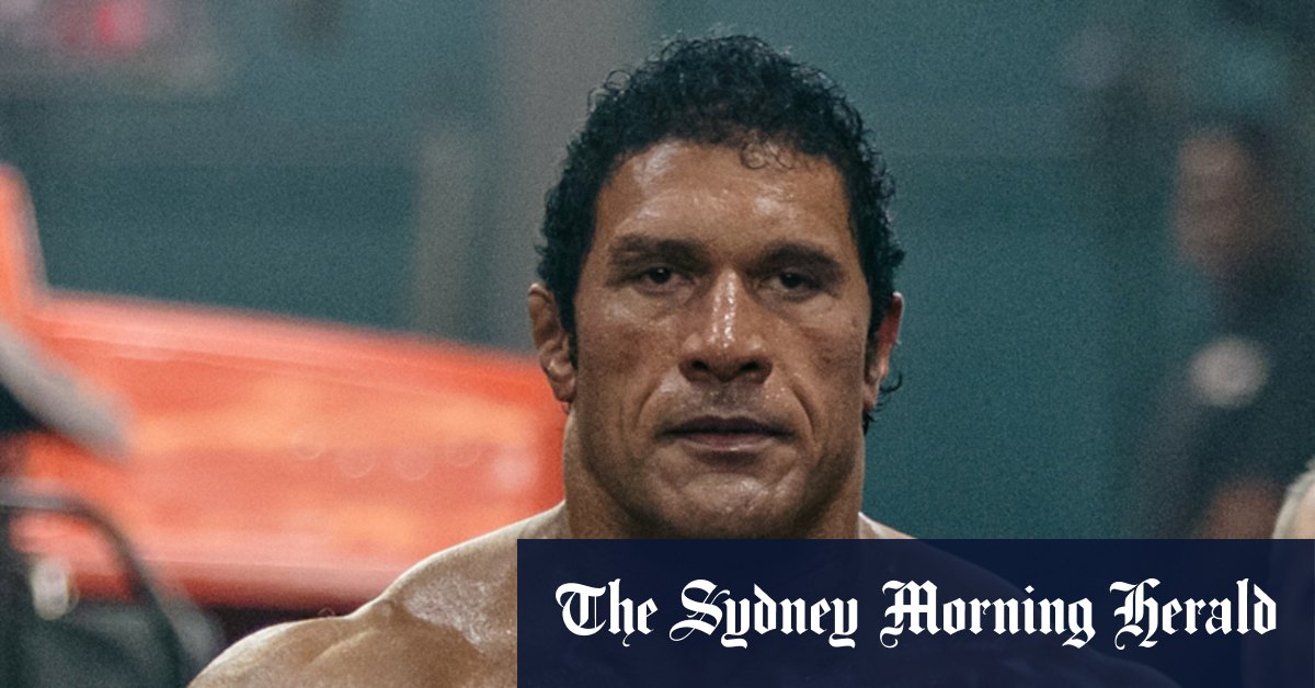 The Smashing Machine review: Dwayne Johnson transforms into MMA ...