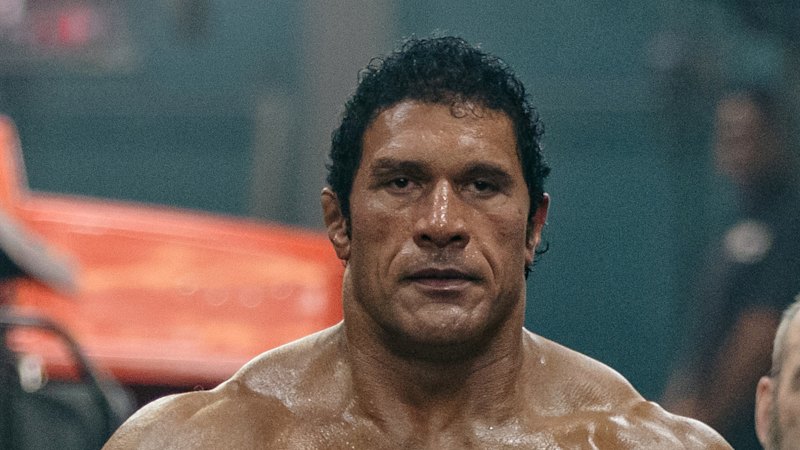 The Smashing Machine Review: Dwayne Johnson Transforms Into Mma Cha...