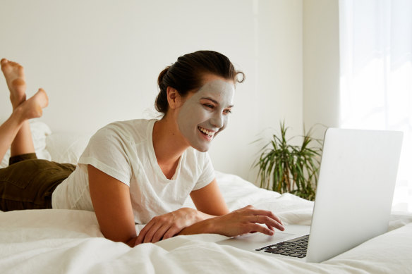 Online consultations give us an opportunity to get on top of skin concerns  in lockdown.