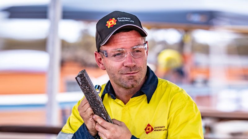 Gateway maps twin 4km gold soil anomalies in WA Gascoyne