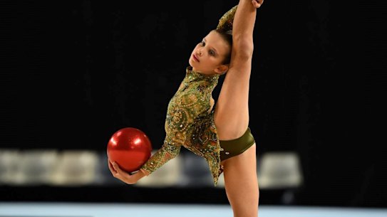 Emmanouela Frroku competes.